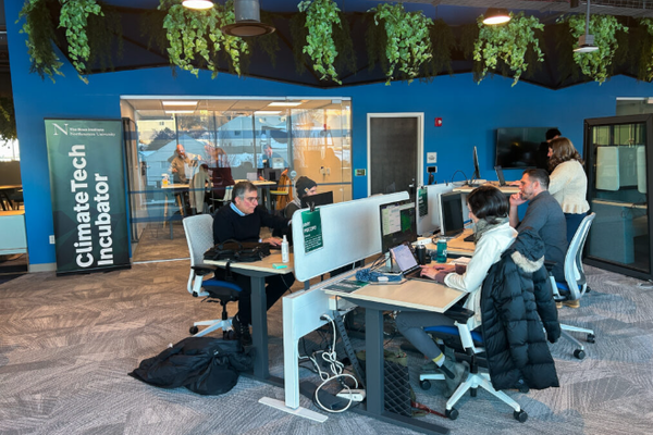 Roux - ClimateTech Incubator Fund image number null
